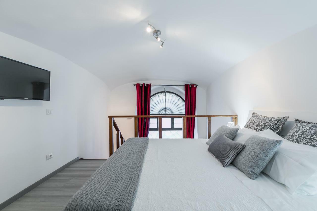 Diana Romantic Loft Рим Екстер'єр фото