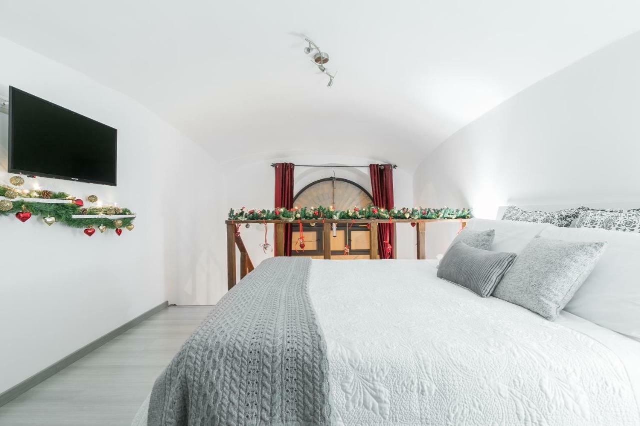 Diana Romantic Loft Рим Екстер'єр фото
