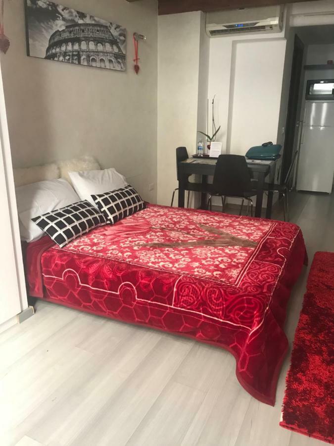 Diana Romantic Loft Рим Екстер'єр фото